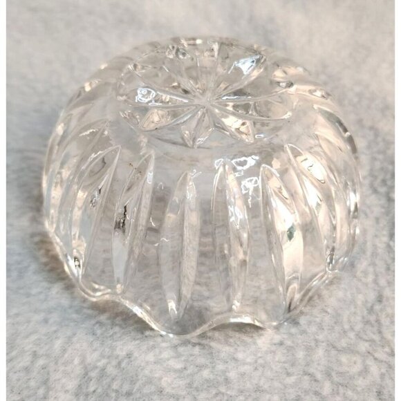 Glass Bowls Set Of 2 Decorative Serving Dishes Elegant Design Home Decor Collec - Picture 8 of 12